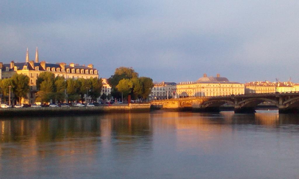 La Chambre D'Hote De Mano - Centre-Ville De บาย็อนน์ ภายนอก รูปภาพ